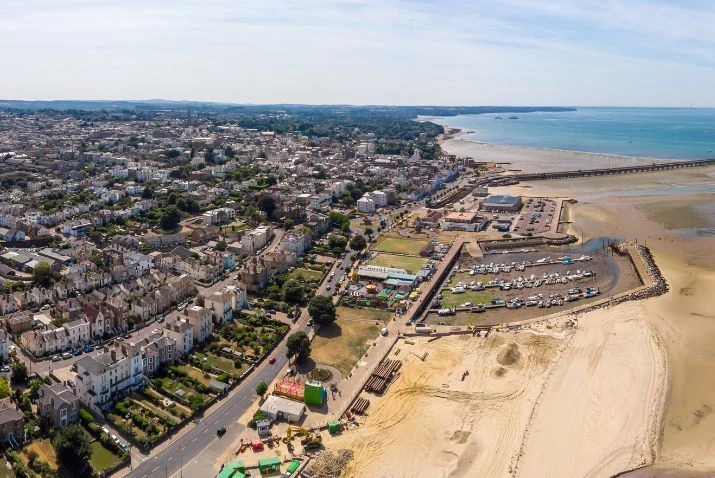 A coastal stroll in Ryde