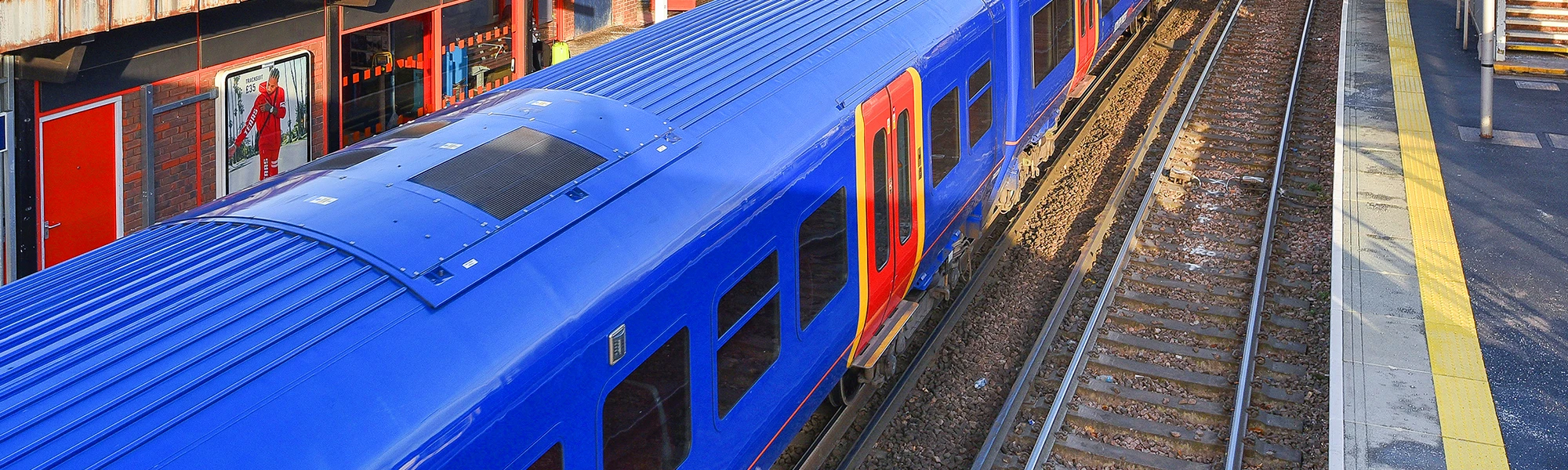 Which towns have the best rail Links to London?